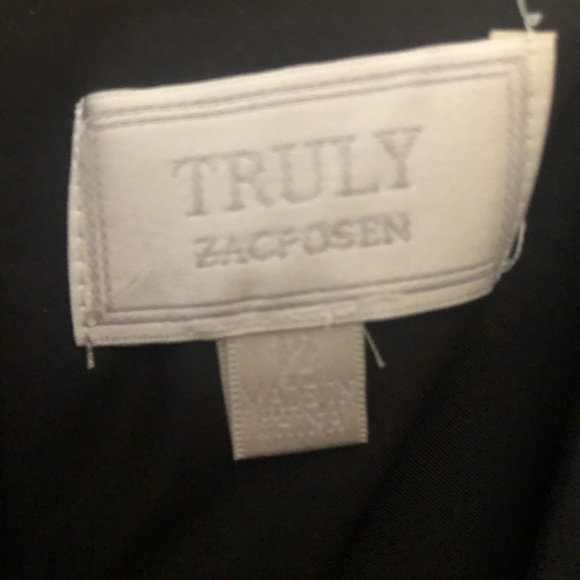 Zac Posen strapless fitted satin floor length with train. - Picture 3 of 5